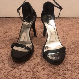 Jennifer Lopez Black Heels - Never Worn- Size 9